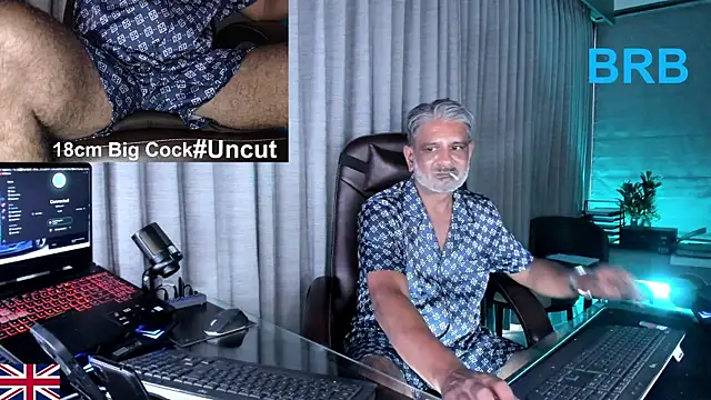 OnlineBossUK Show Webcam
