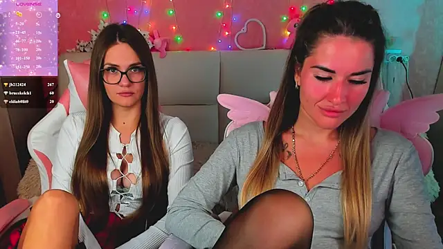 دردشة hotty_girls_here الجنسية المباشرة