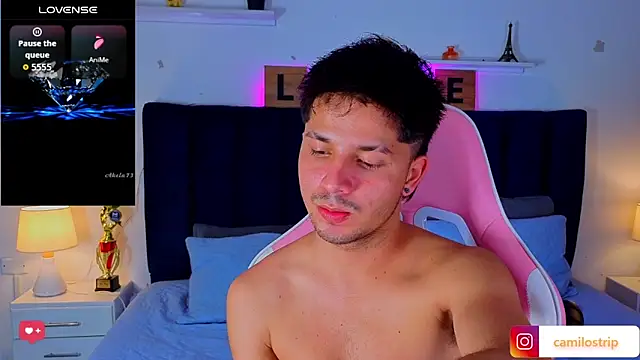 XXX chat uživo modela Issac_james_