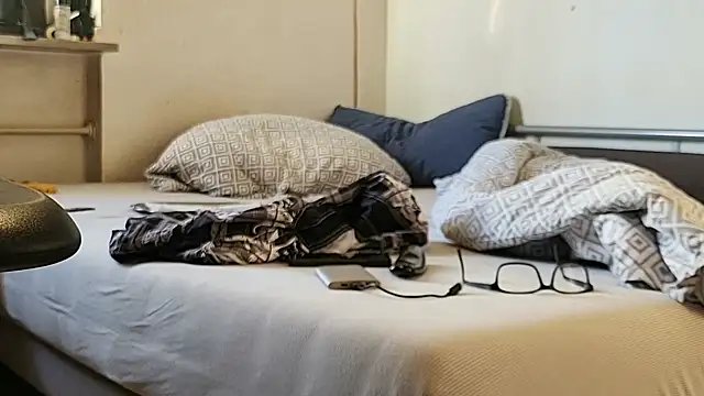 XXX chat uživo modela Alphapimmelchen