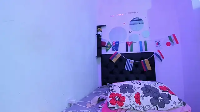 sapphire_brown20's Live XXX Chat