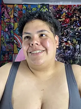 Czat XXX na żywo – Hailey_Curvy
