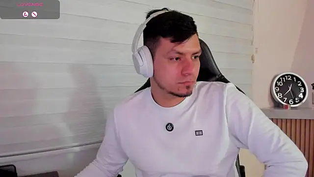 Rick_Adams élő XXX-chatje