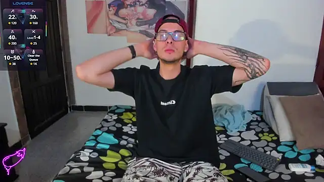Vlad__night Adlı Modelin Canlı XXX Sohbeti
