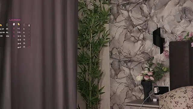 دردشة AmiLewis الجنسية المباشرة