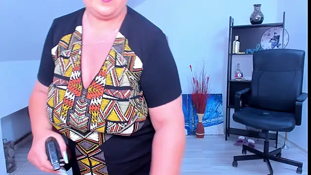 Chat +18 de BrendaSkye ao vivo