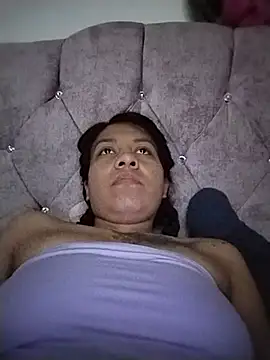 Tiphanydirty3 élő XXX-chatje