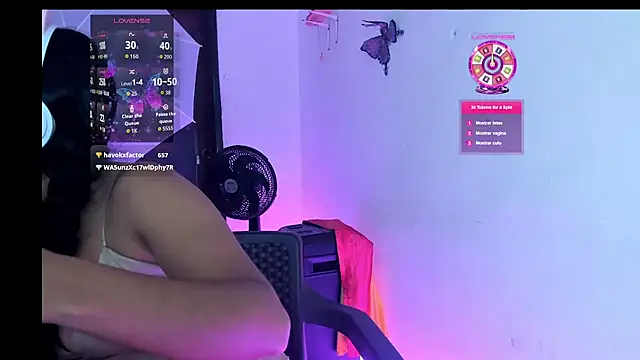 צ'אט XXX בשידור חי של MeliSweet