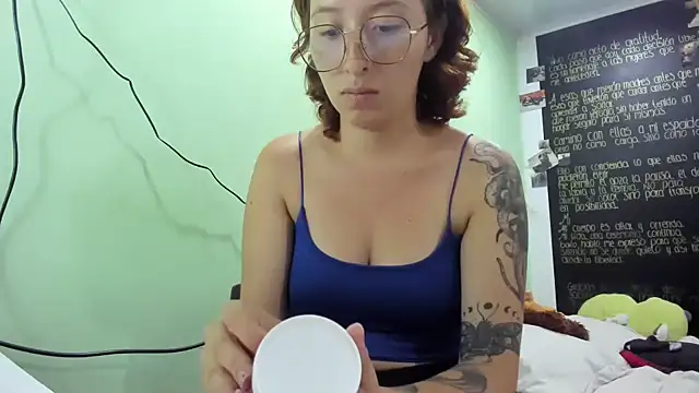 Czat XXX na żywo – Ginger_Sweetty