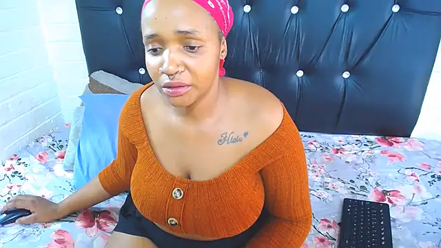 CandyBoobs69 live XXX chat