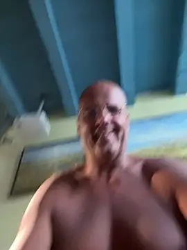 Chat +18 de Renebisex ao vivo