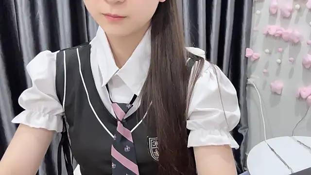 KaleAnisa 即時 XXX 聊天