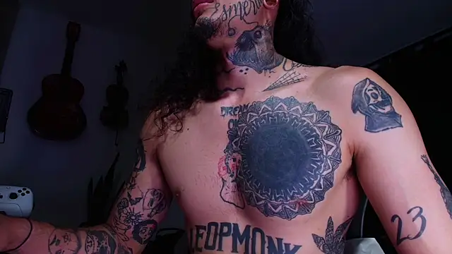 XXX chat uživo modela Ryuk_it