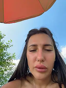 دردشة AleksandraRich الجنسية المباشرة