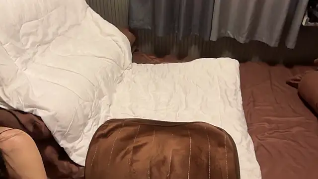 Онлайн чат XXX MissLadyBIGCOCKxxl