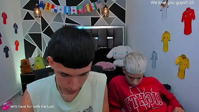 Czat XXX na żywo – Juan_Nd_Steven