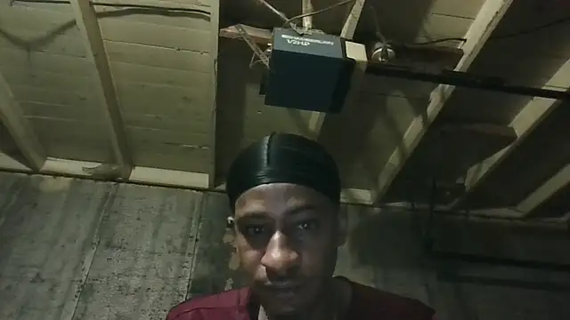 Leo99842 Live XXX-Chat
