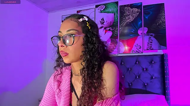 Sarah_Moon1 Live XXX-chat
