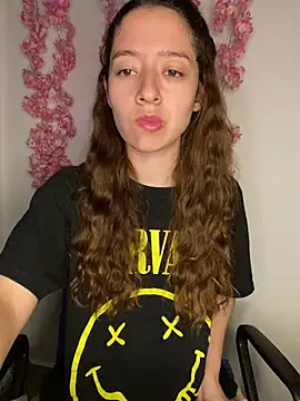 -rosi XXX чат на живо