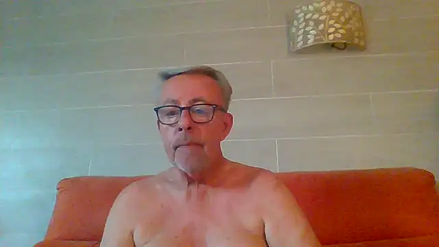 tuggy59's Live XXX Chat