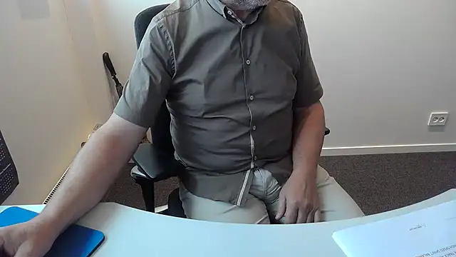 Chat XXX ao vivo de Buggemann