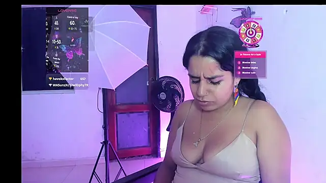 MeliSweet Adlı Modelin Canlı XXX Sohbeti