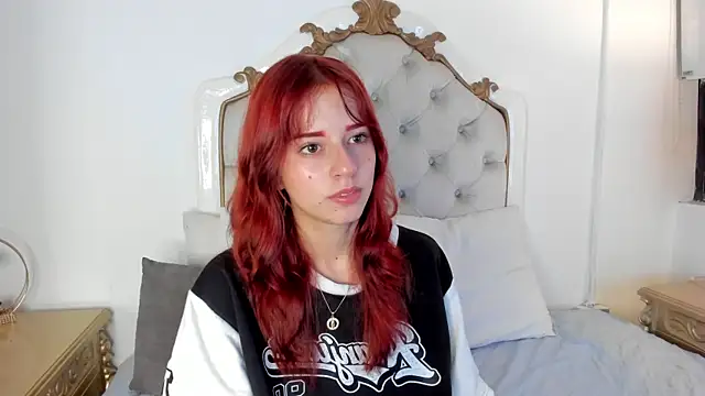 scarlett_smith_3's Live XXX Chat