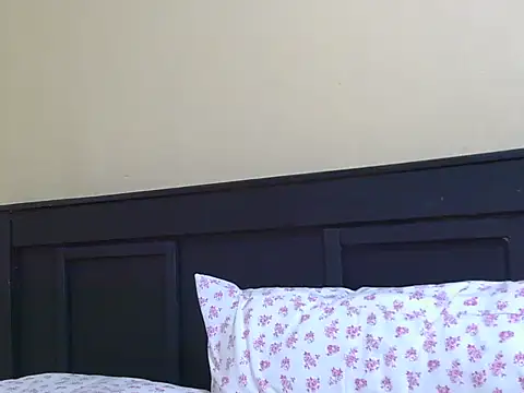 kinkydolll Adlı Modelin Canlı XXX Sohbeti