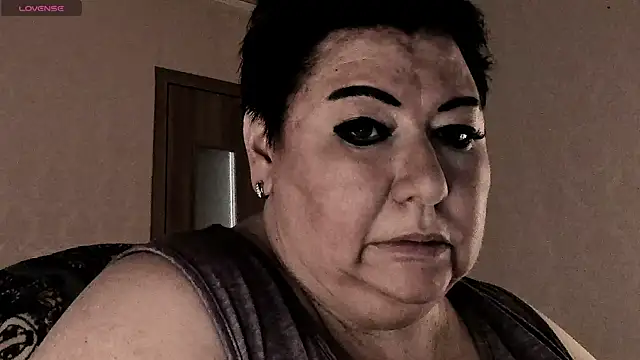 Chat +18 de SexxyDreams1 ao vivo