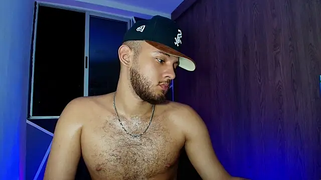 Sebolaz333's Live XXX Chat