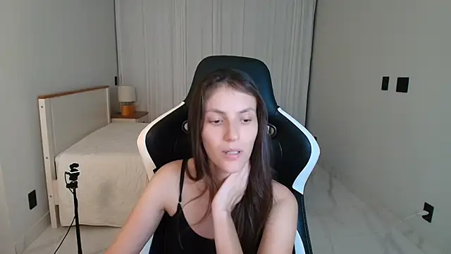 Chat XXX ao vivo de upssnowy