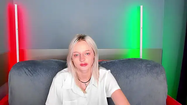 AlessaKiss' Live XXX Chat