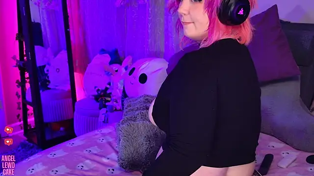 Angel-Lewd-Cake Chat XXX live