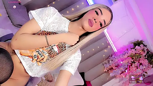 צ'אט XXX בשידור חי של Nina_Keyli