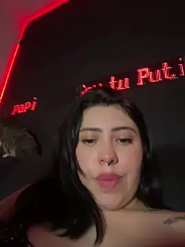 Chatroom XXX en direct de Draculona-666