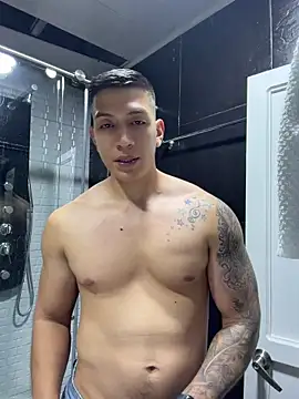 Chatroom XXX en direct de OliverWest04