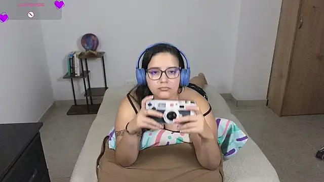 blue__moon_ live XXX chat