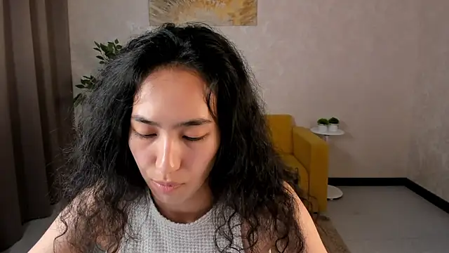 Chat XXX en directo de FlirtyAura