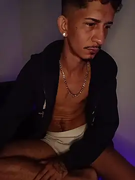 Chatroom XXX en direct de theyllorwillian