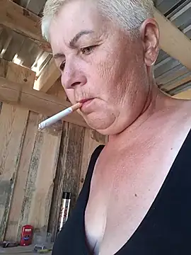 Chat +18 de NicoleOlla ao vivo