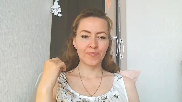 NicoleEunice87 Live XXX-Chat