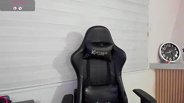 Chat +18 de Rick_Adams ao vivo