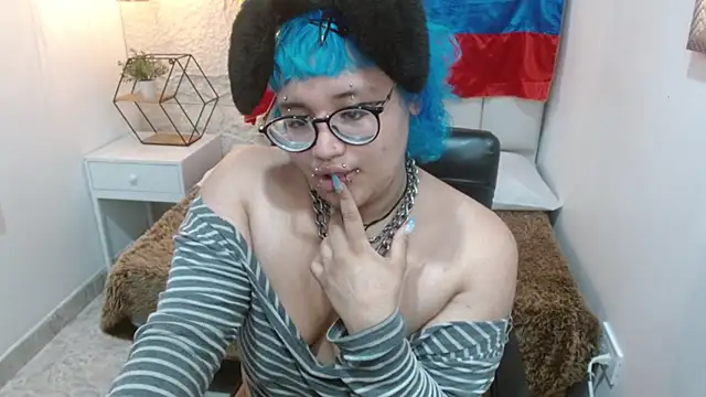 Echypyon_'s Live XXX Chat