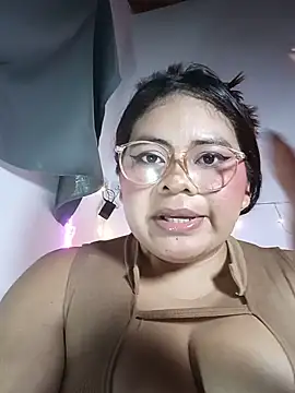 Chat XXX ao vivo de Chizuqui25