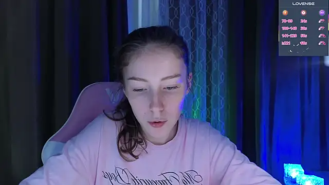 eskatmi's Live XXX Chat