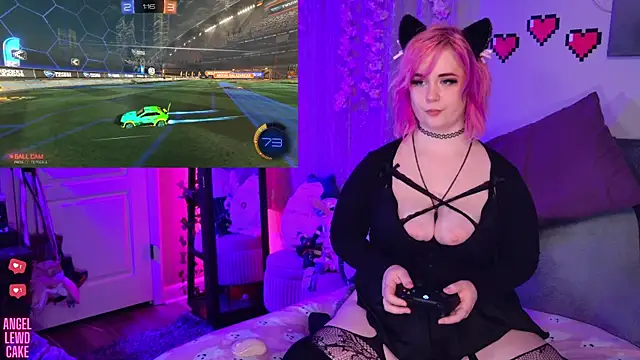 Angel-Lewd-Cake Adlı Modelin Canlı XXX Sohbeti