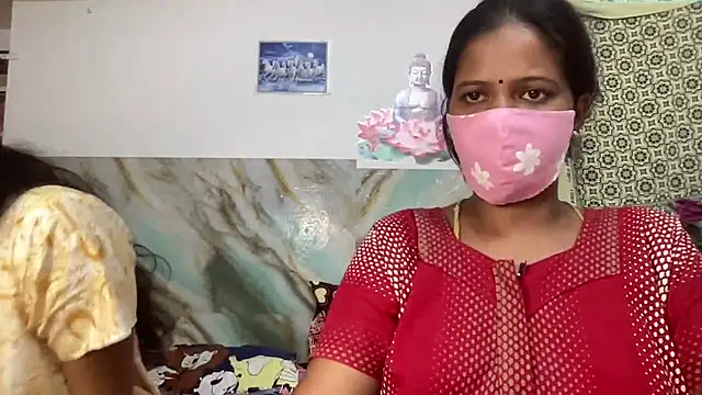 Tamil_Sajitha live XXX chat