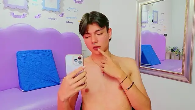 Chatroom XXX en direct de Liamdelrey