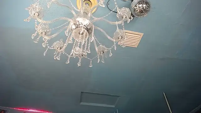 ADRIANNA_FOX 라이브 XXX 채팅