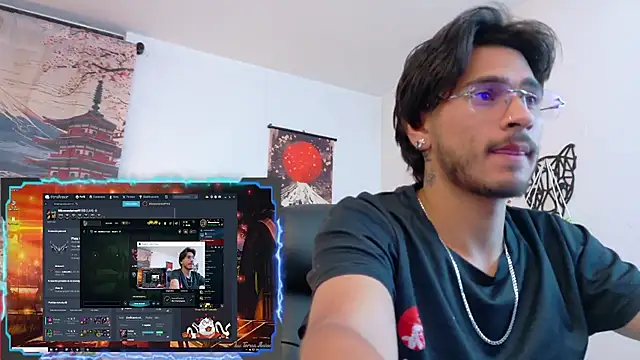 Chat XXX en directo de Elian_savoy